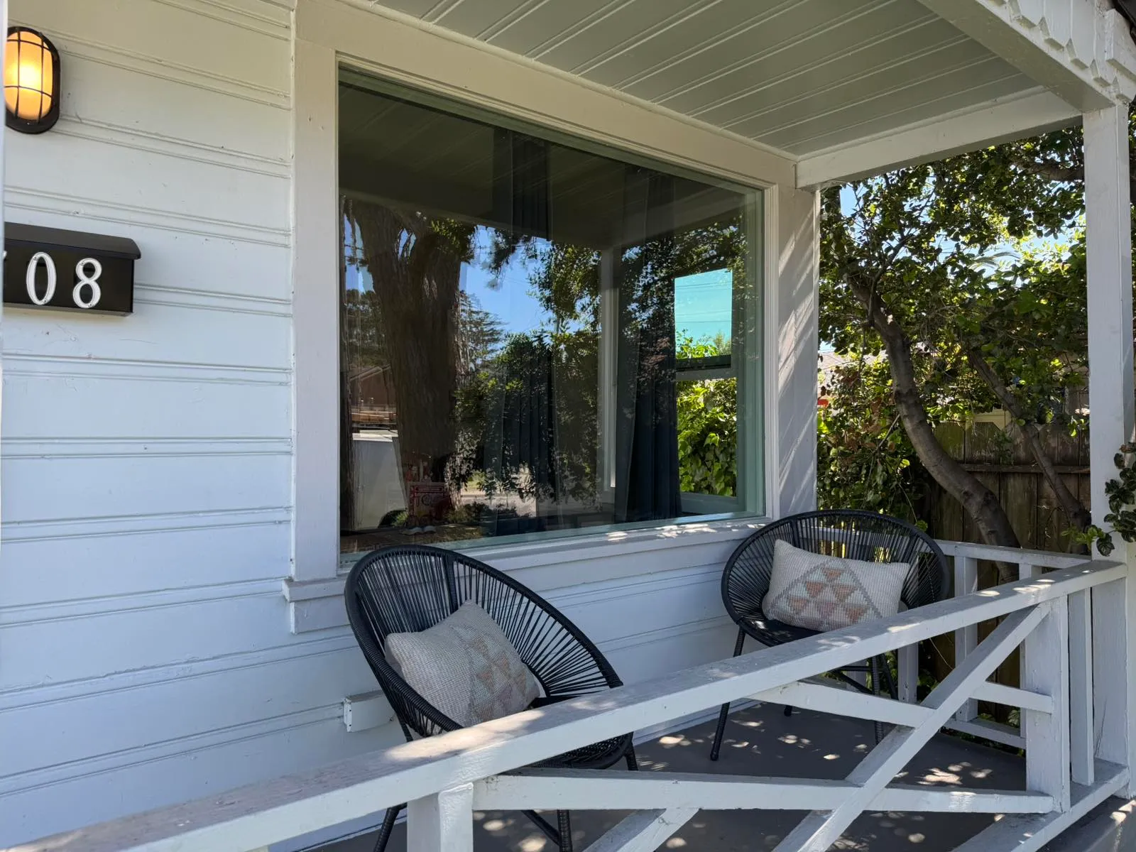 Residential picture window glass installation completed by Glass Smith