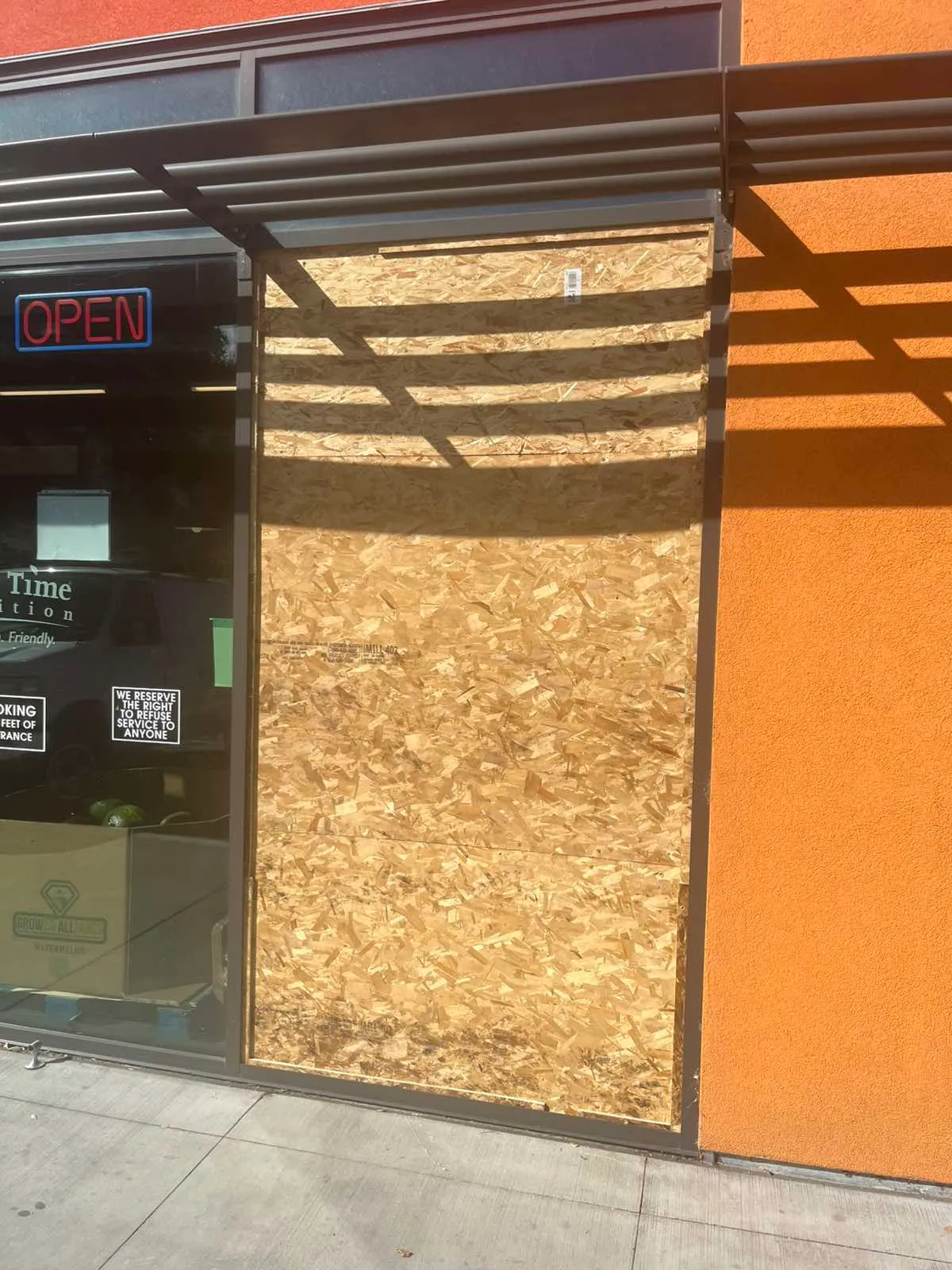 Storefront board-up installation by Glass Smith